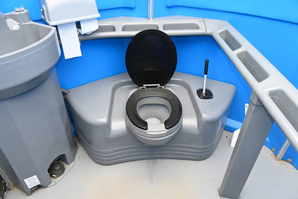 Best Portable restroom trailer rental  in Florence, AZ